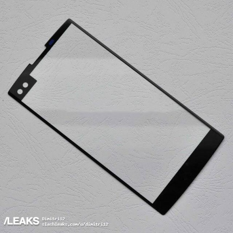 LG V30 front panel leak shows dual front camera, second screen 7