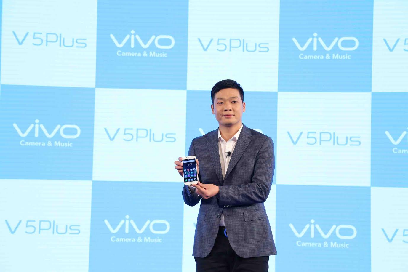 Vivo launched their new device V5 Plus in India with 20MP front camera 3