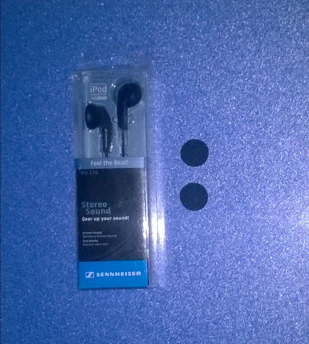 Review of Sennheiser MX-170 Earphone; Budget-friendly, but not best-in-class 2