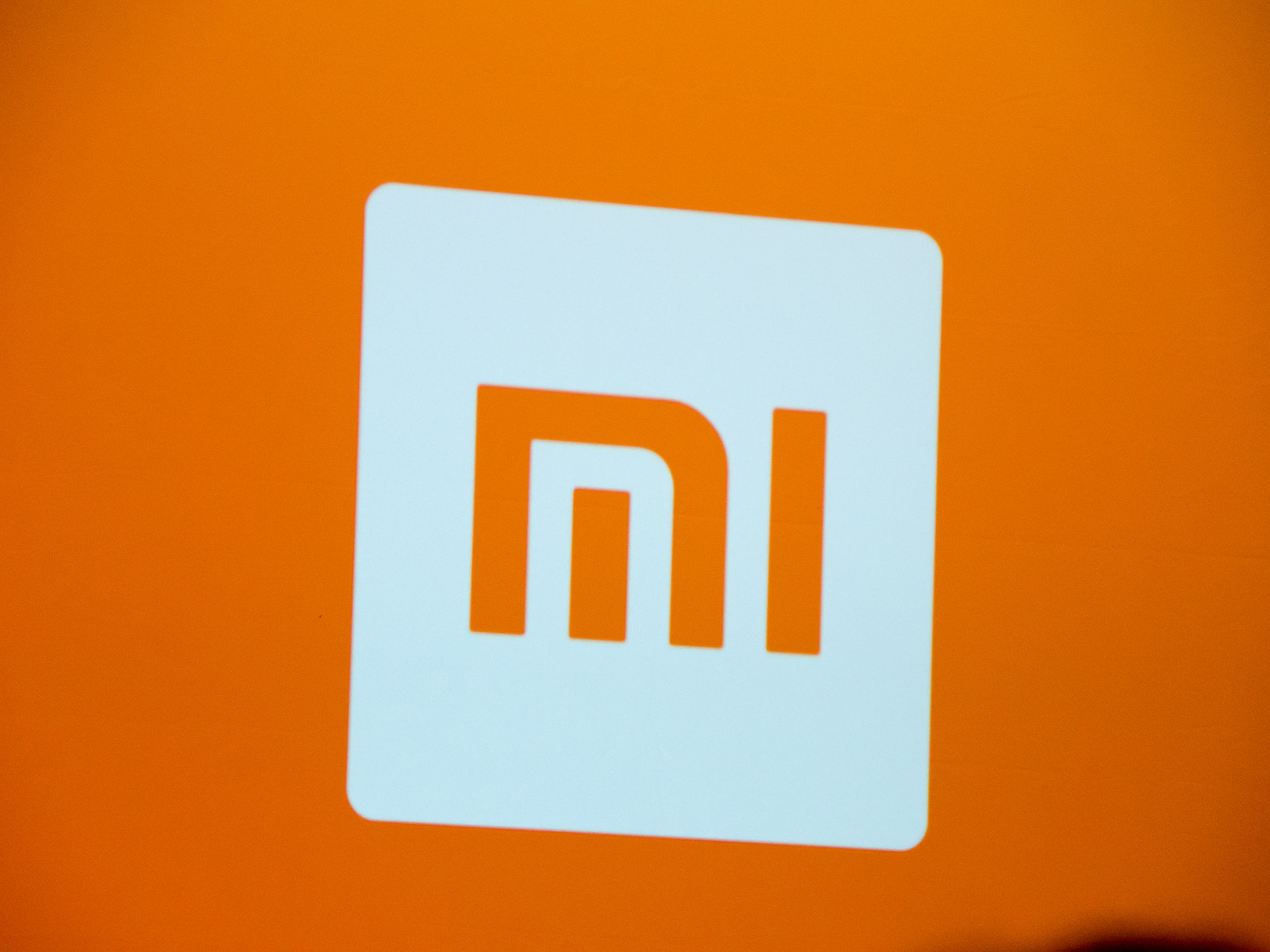 Xiaomi acknowledges WhatsApp Obsolete bug 2 Xiaomi acknowledges WhatsApp Obsolete bug 2