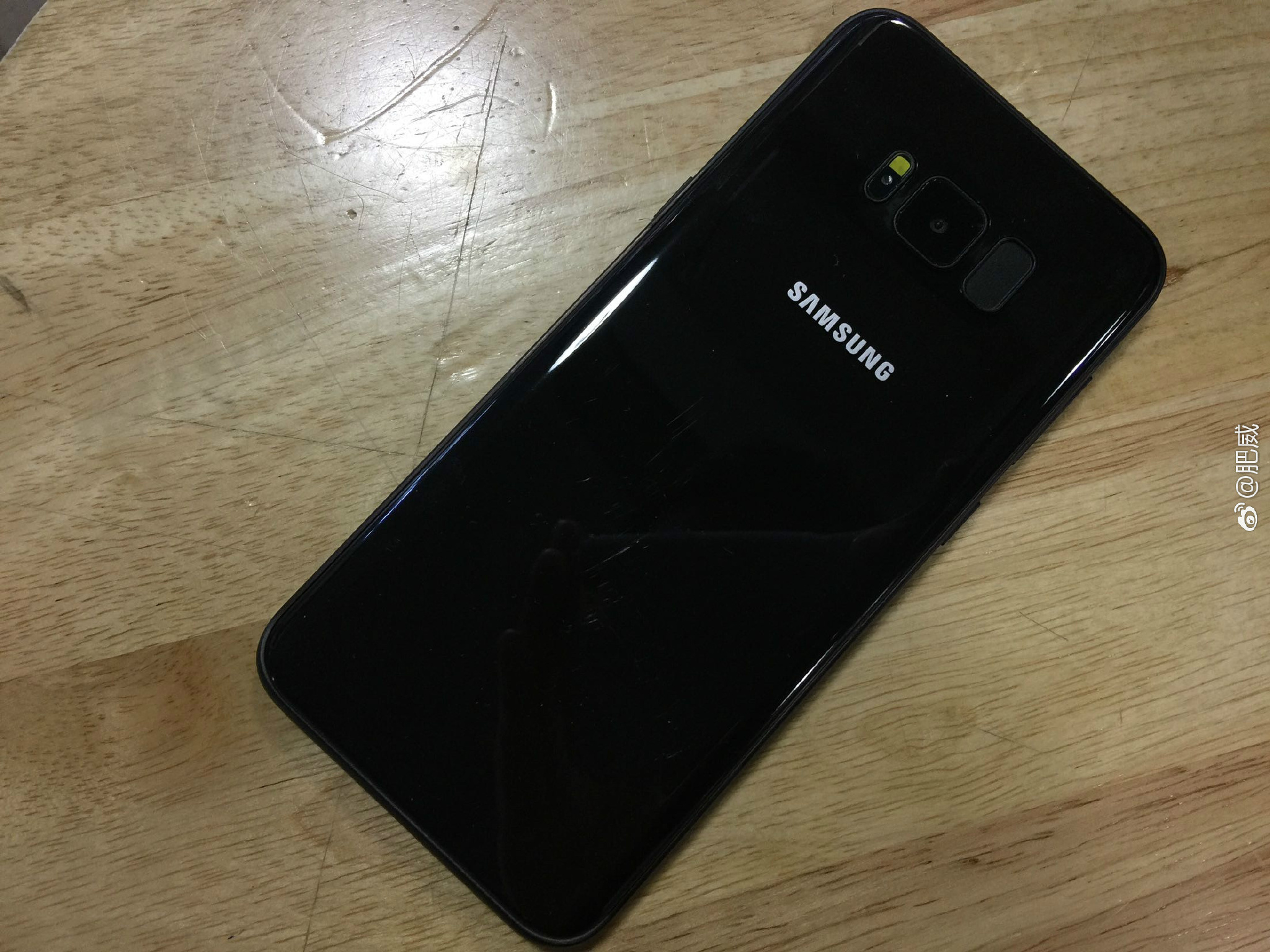 Black color Galaxy S8 leaks in new pics 5
