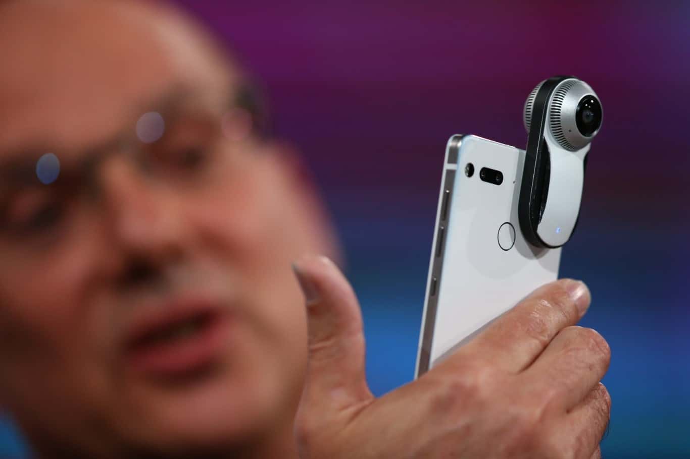 Essential Assures the monthly security updates for their smartphones 2 Essential Assures the monthly security updates for their smartphones 2