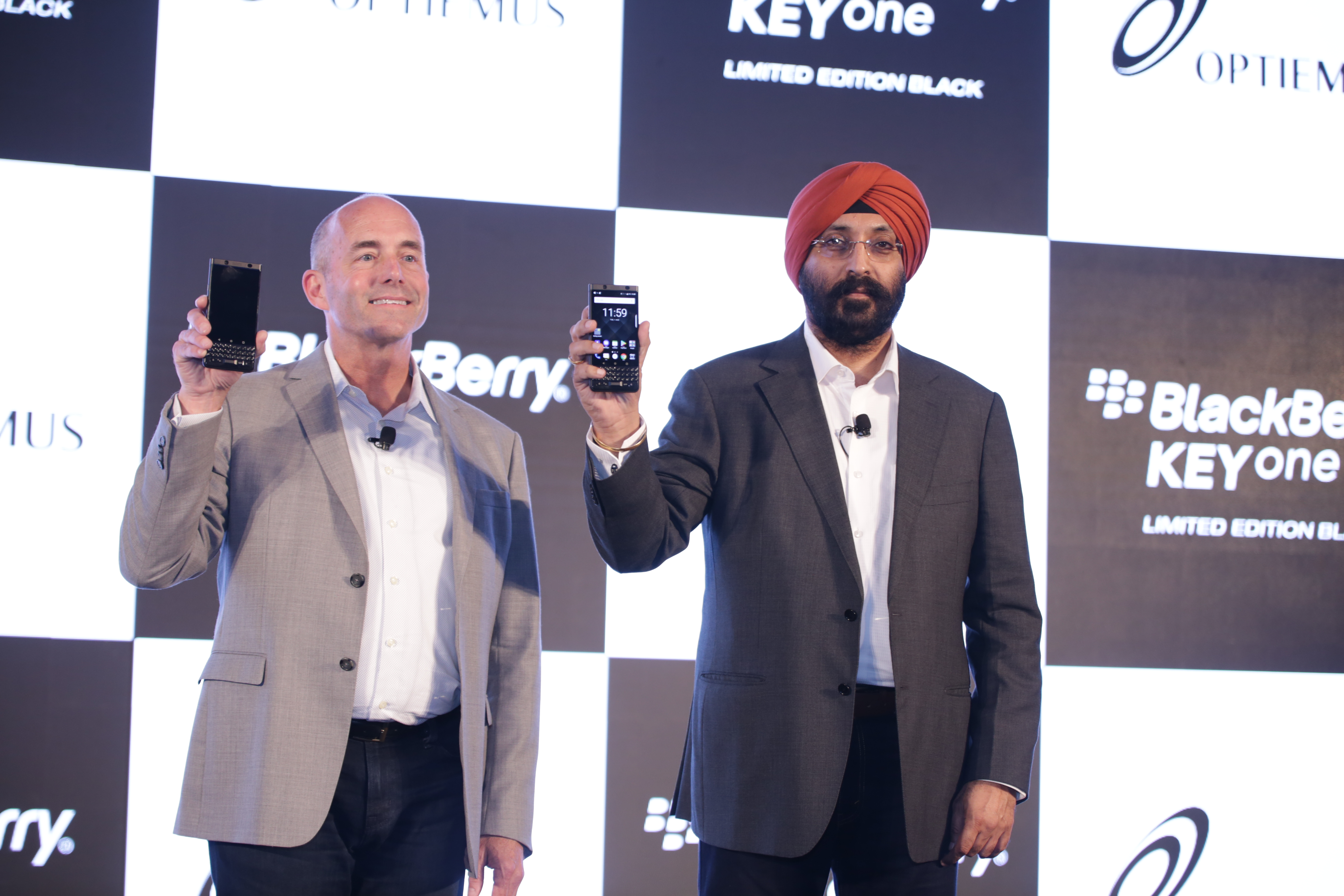 Blackberry KEYone launched in India 3