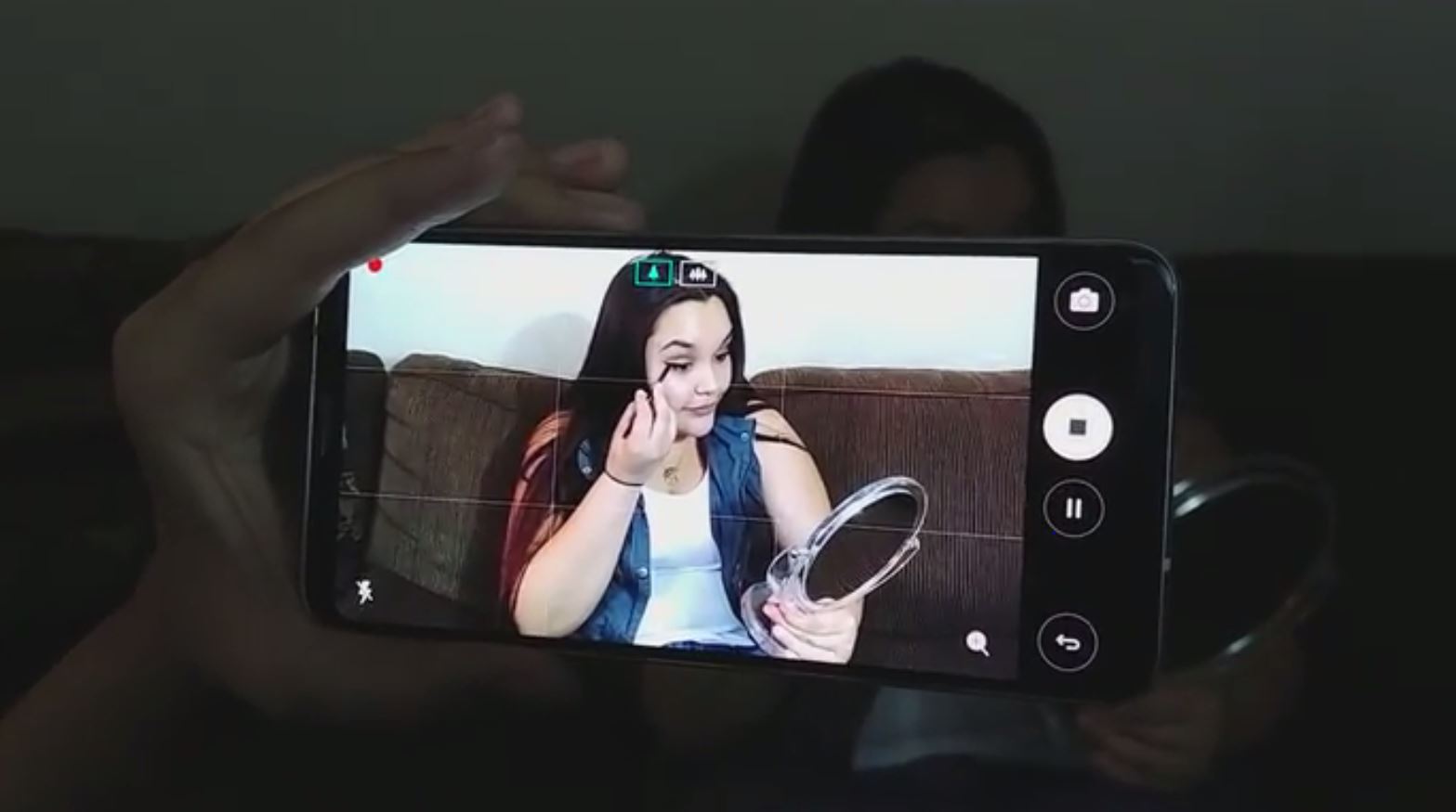 LG V30 Leaked in flesh video; reveals FullVision Display 2 LG V30 Leaked in flesh video; reveals FullVision Display 2