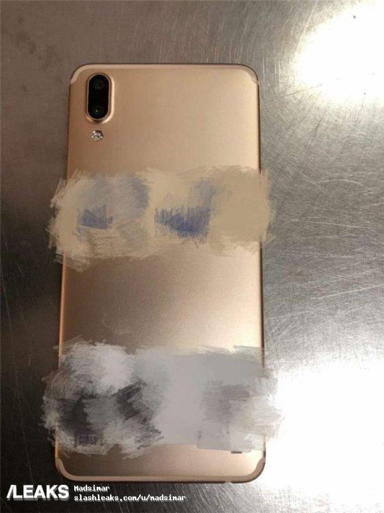 Meizu Blue Charm E3 leaked in wild; shows 18:9 display and dual-camera 3 Meizu Blue Charm E3 leaked in wild; shows 18:9 display and dual-camera 3
