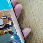 Huawei Mate 20 Pro display panel leaks; shows notch and in-screen fingerprint scanner 1