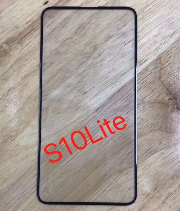 Samsung Galaxy S10 Lite shows smaller bezels, no chin 2